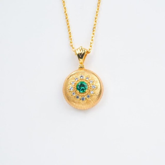 925 Silver Lab-Grown Emerald Pendant（P101L)