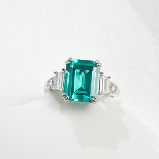 Paraiba Colour Green Garnet Ring in 925 Sterling Silver（ZHFR1608SK)