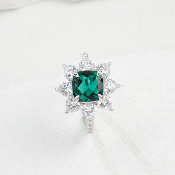 Lab-Grown Emerald 925 Silver Ring(YXR0887)