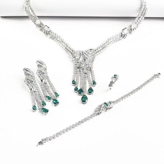 925 Silver Lab Emerald Jewelry Set（ZHFN1263)