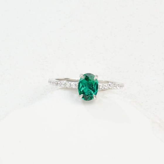 Lab-Grown Emerald 925 Silver Ring(R0900)