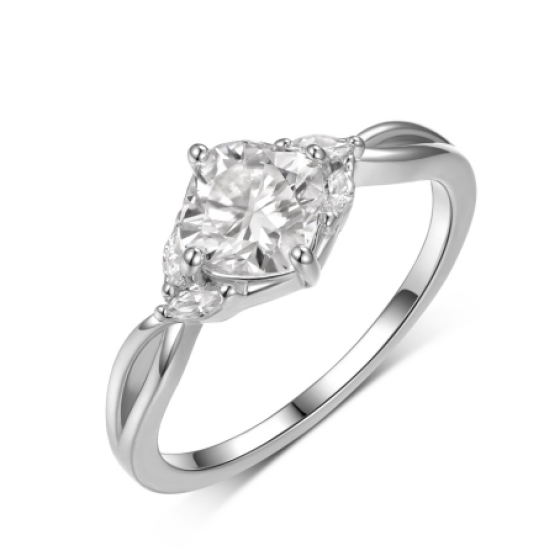 Sterling 925 Silver Moissanite Ring  L-MR0020-1